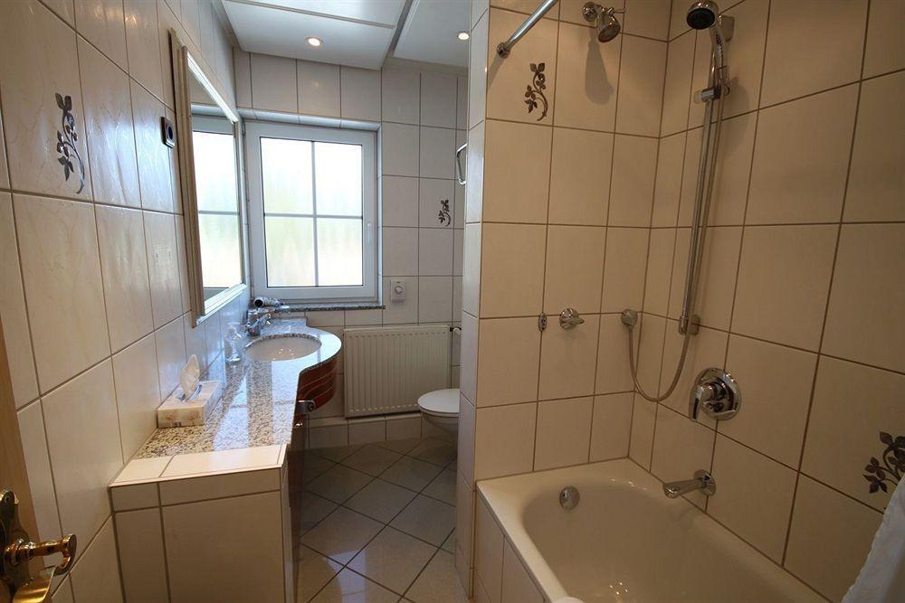 Wolterdinger Hof Hotell Soltau Exteriör bild